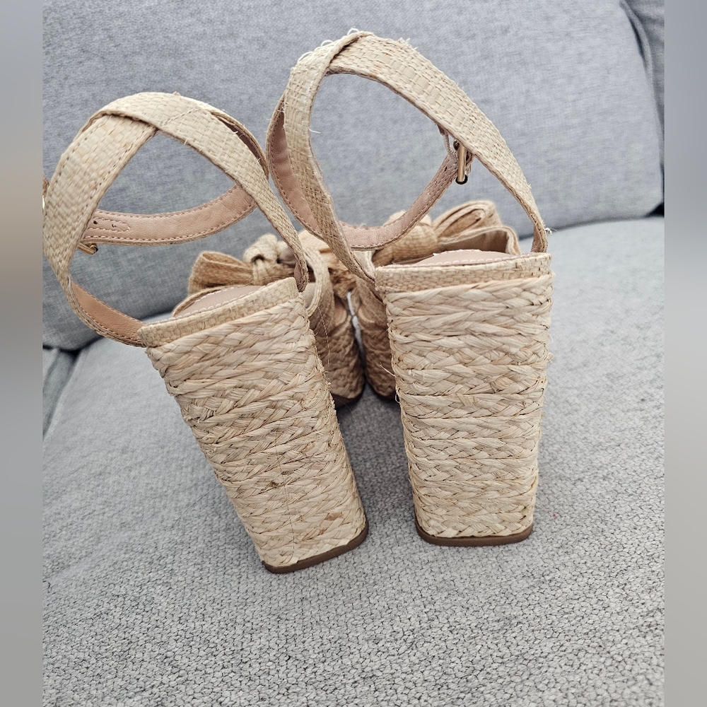 Steve Madden Raffia Tan Knot Espadrille Sandals Heels Shoes Women's Size 9 & 9.5 - Picture 3 of 4